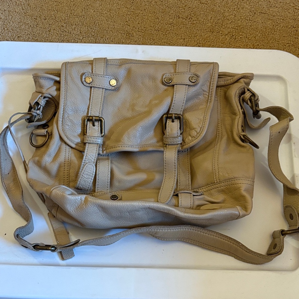 Tano Khaki Leather Messenger Bag